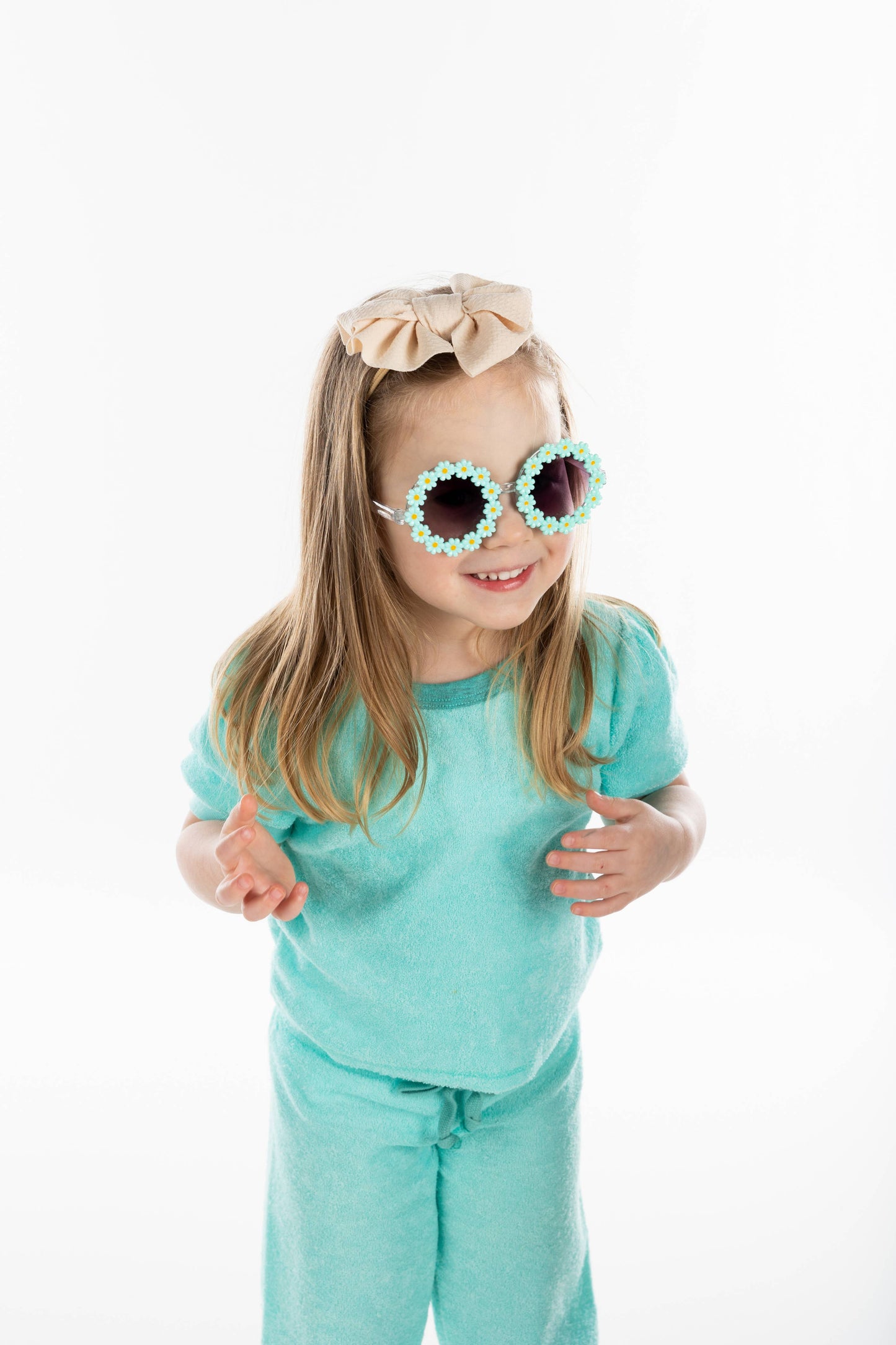 Kids Sunglasses - Mint (Round Daisy Flower)