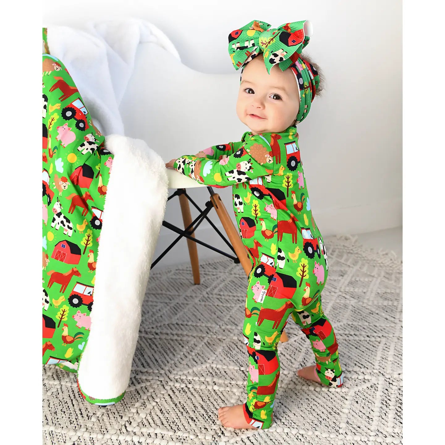 Tanner Zip Bamboo Baby Farm Animal Convertible Footie