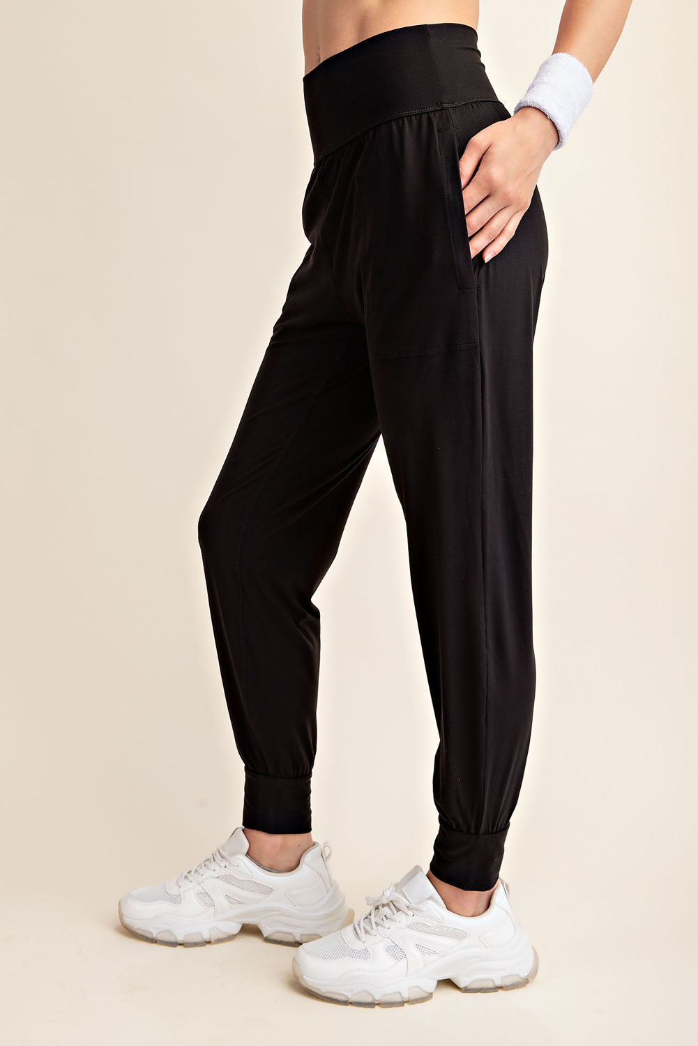 Athleisure Pants – Women’s Active & Lounge Pants