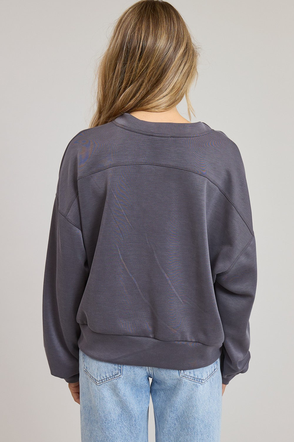 Scuba Grey Neck Ash Grey