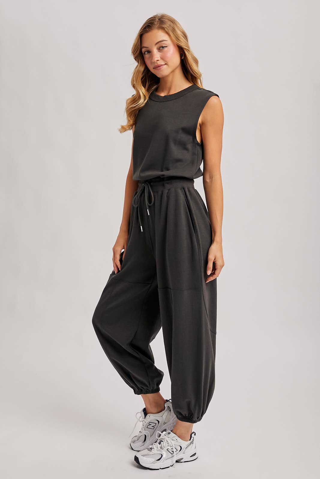 DRAWSTRING WAIST SLEEVELESS KNIT ACTIVE JUMPSUIT