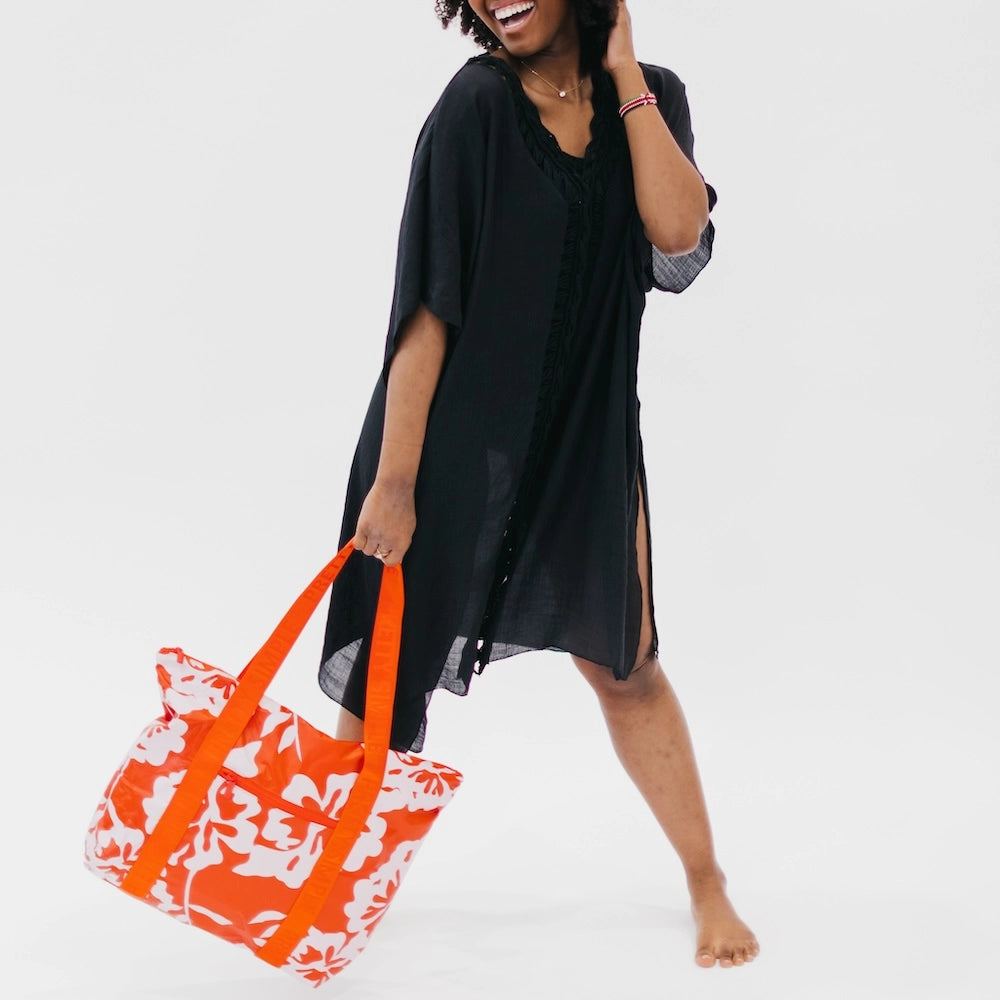 Kona Cove Beach Zipper Tote Bag