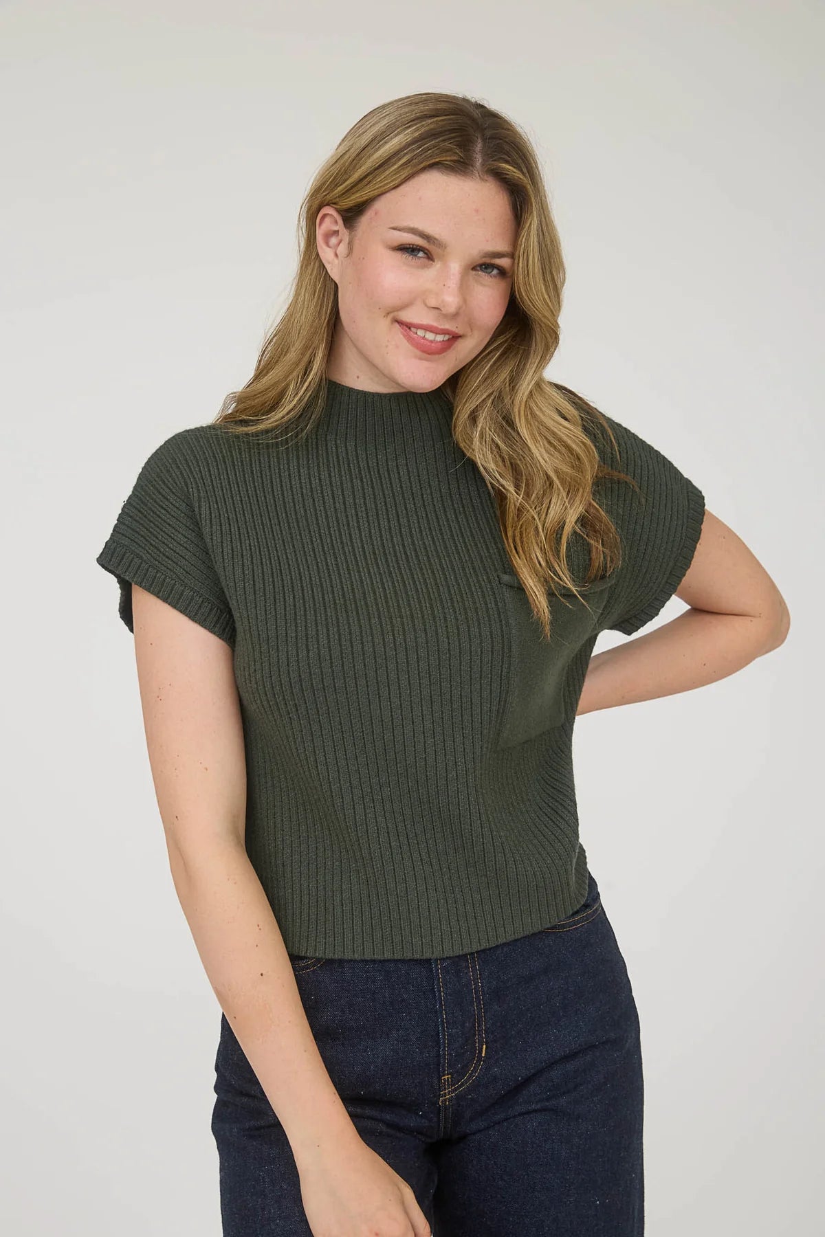 MOCK NECK POCKET DETAIL SHORT SLEEVE KNIT SWEATER