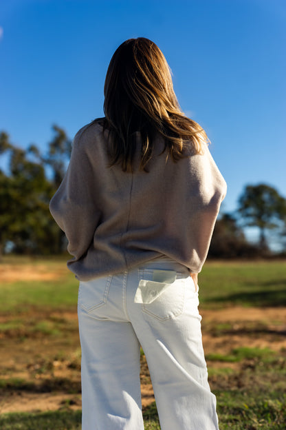 Front seam Sweater