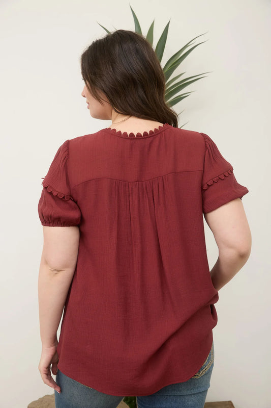 PLUS SCALLOP TRIM FRONT TIE DETAIL PUFF SLEEVE TOP