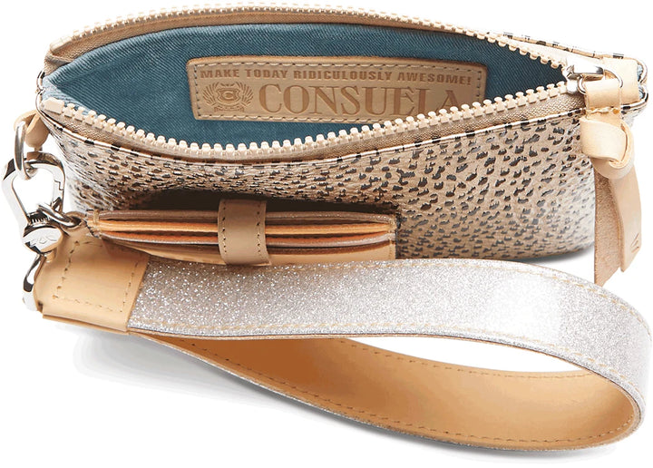 Wesley Combi | Conseula